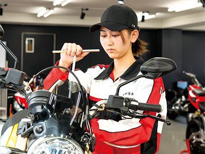 【来校型】一級特別メニュー DUCATI スクランブラー外部診断機使用整備体験 のイメージ