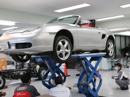 【来校型】一級特別メニュー ポルシェ＆86メンテナンス体験 のイメージ