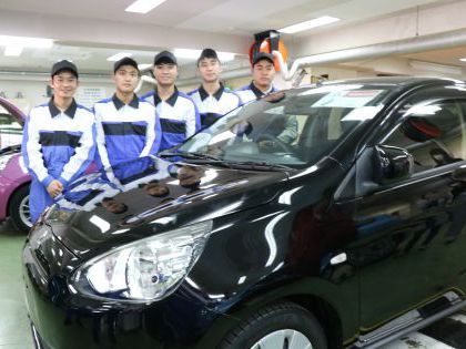 【来校型】国際自動車整備科(留学生) のイメージ