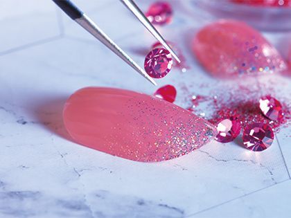 【来校型】パーツ乗せ放題★ネイルアート体験 のイメージ