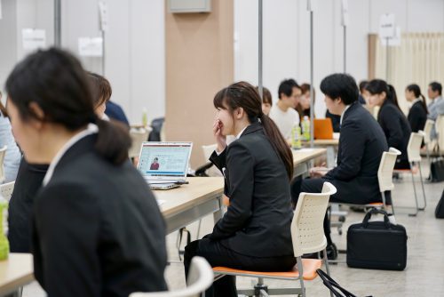 複数面談会場として